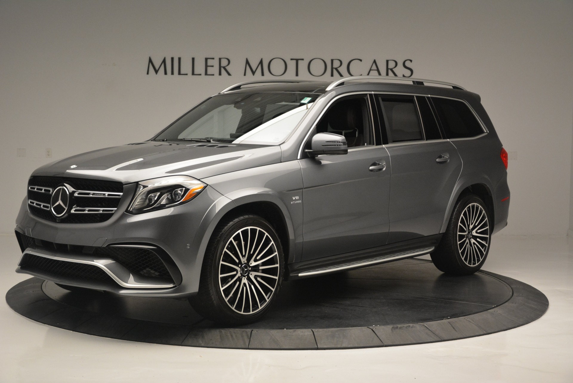 Pre Owned 2017 Mercedes Benz Gls Amg Gls 63 For Sale Special Pricing Aston Martin Of 7438