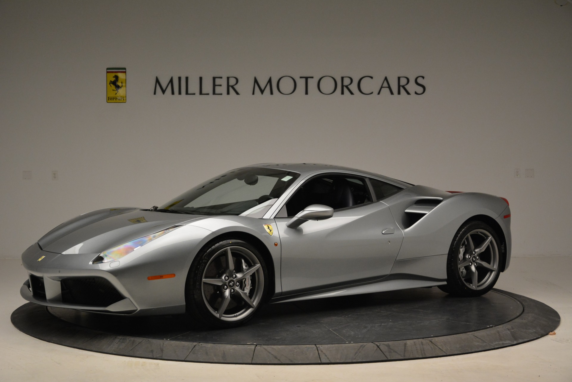 Pre Owned 2018 Ferrari 488 Gtb For Sale 255900 Aston