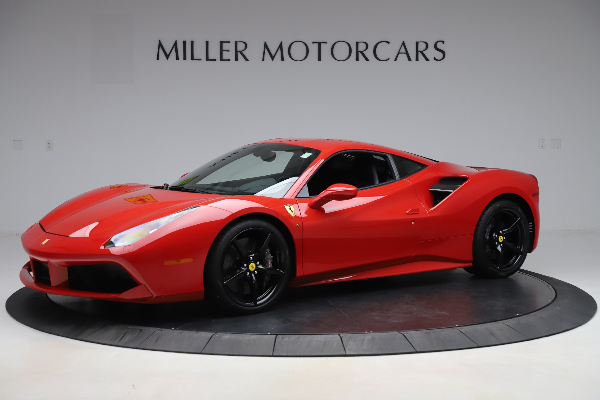 Pre-Owned 2018 Ferrari 488 GTB For Sale (Special Pricing) | Aston ...