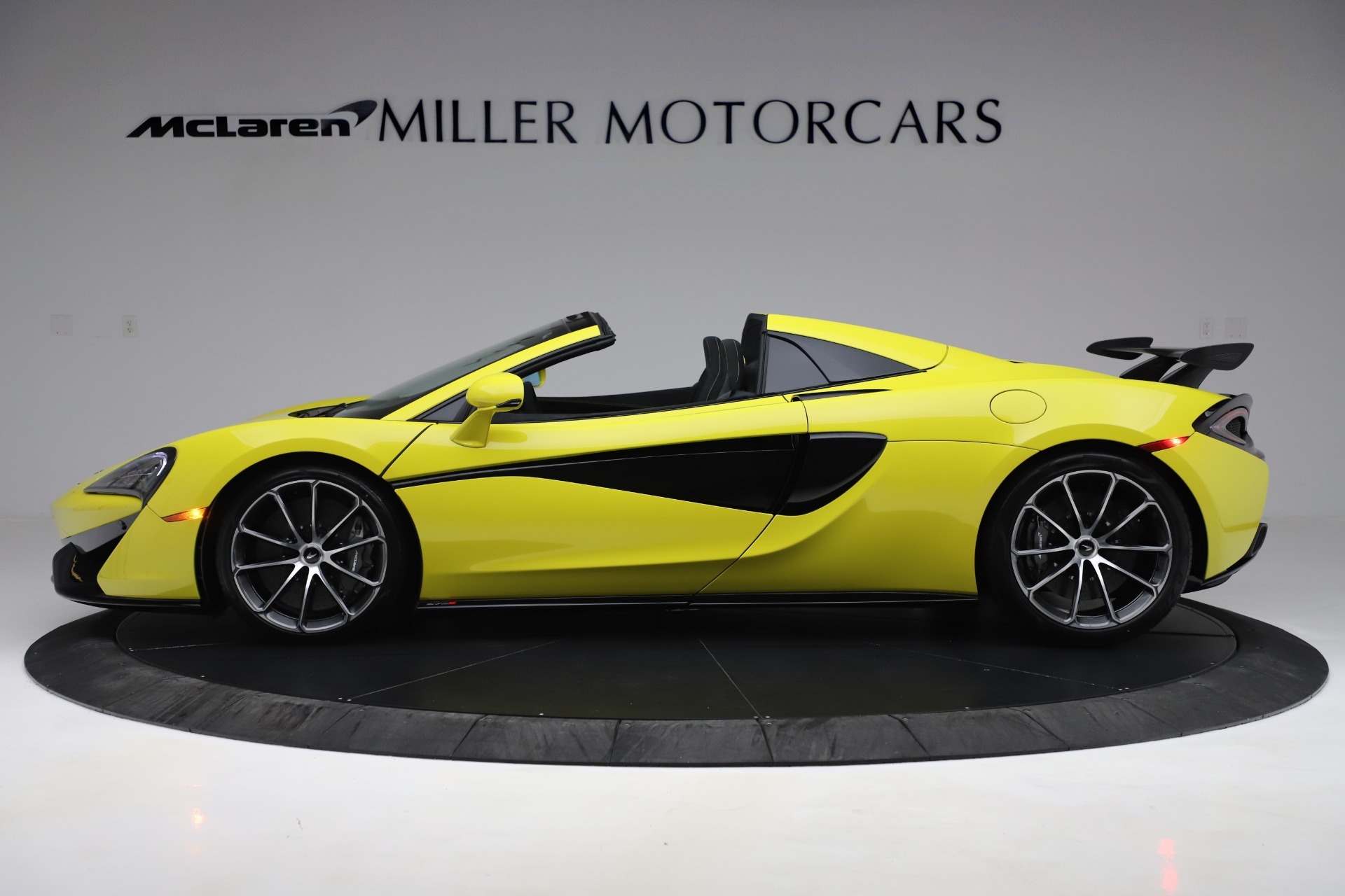 Pre-Owned 2019 McLaren 570S Spider For Sale (Special Pricing) | Aston ...