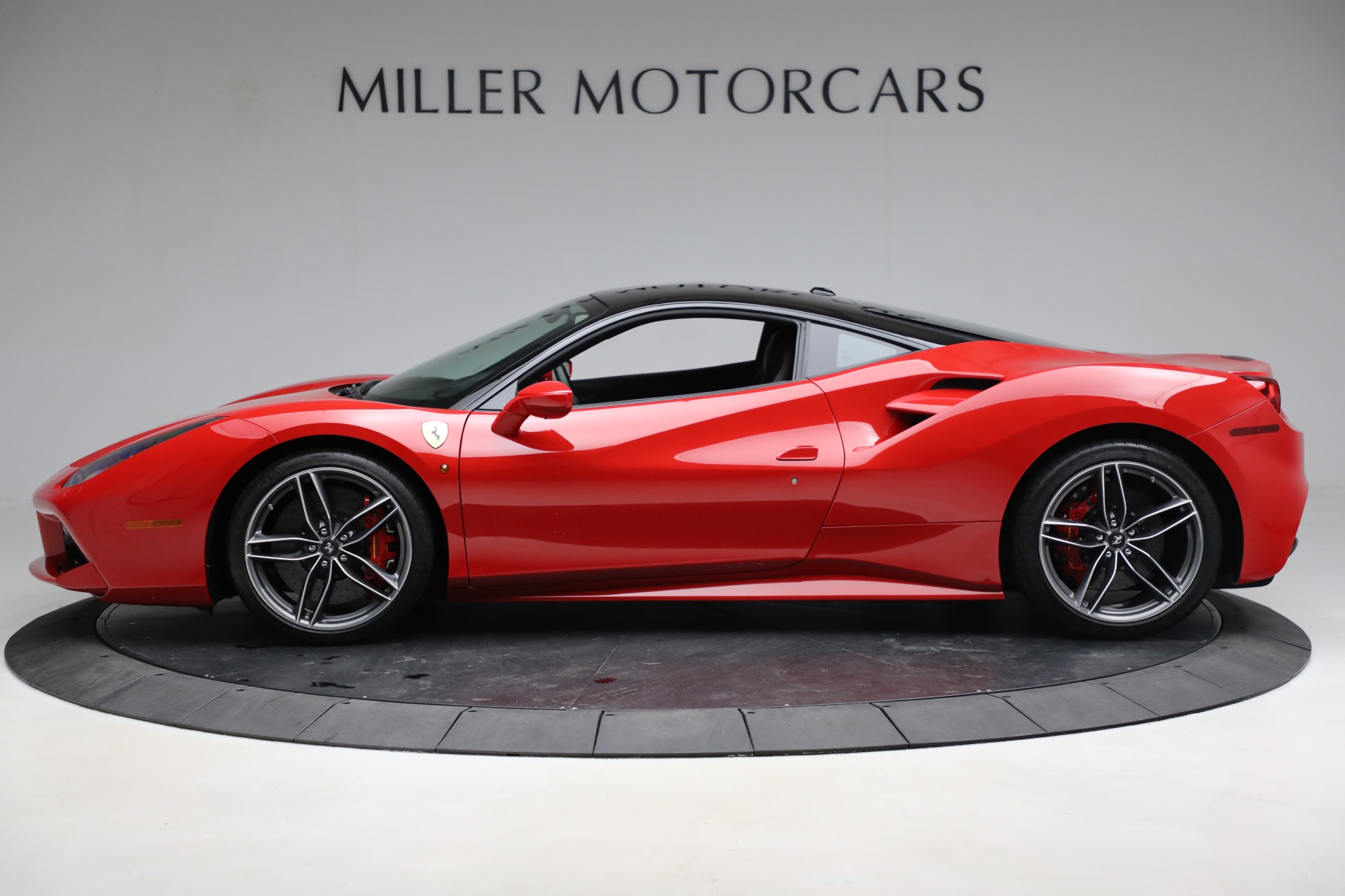 Pre-owned 2018 Ferrari 488 Gtb For Sale (special Pricing) 