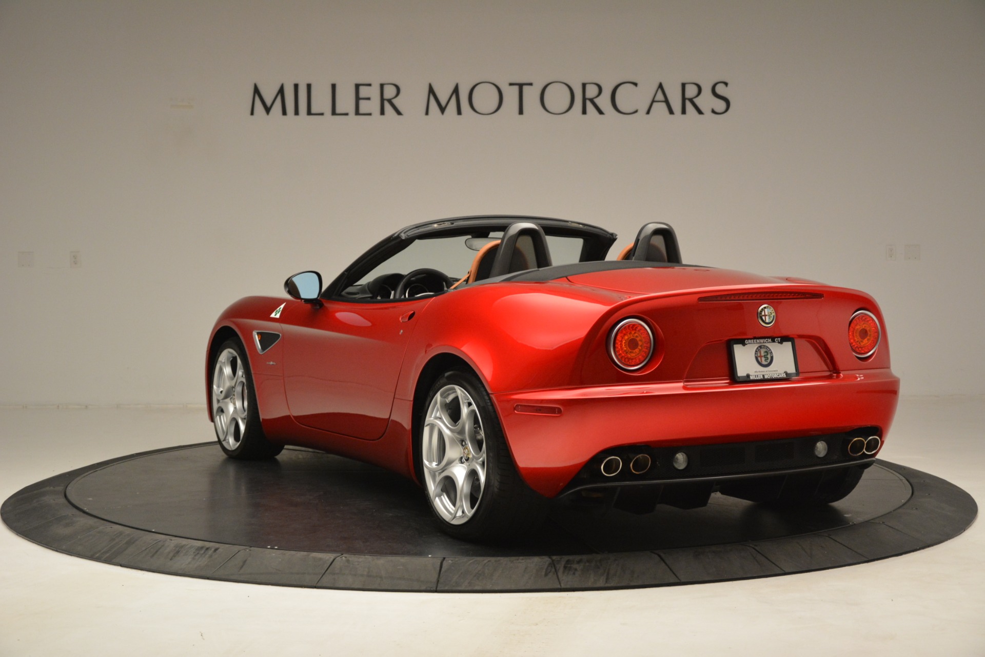 Pre Owned 09 Alfa Romeo 8c Spider For Sale Special Pricing Aston Martin Of Greenwich Stock 6998