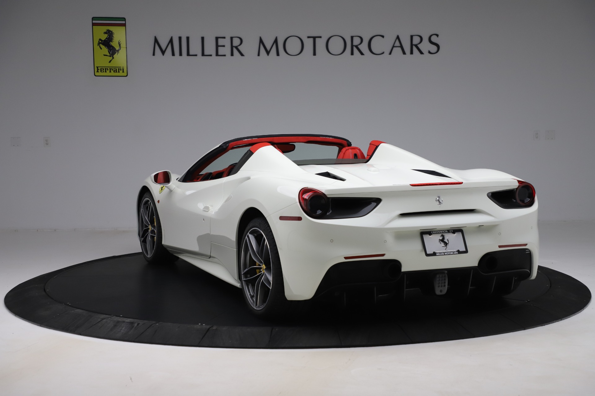 Pre Owned 2018 Ferrari 488 Spider For Sale 298900