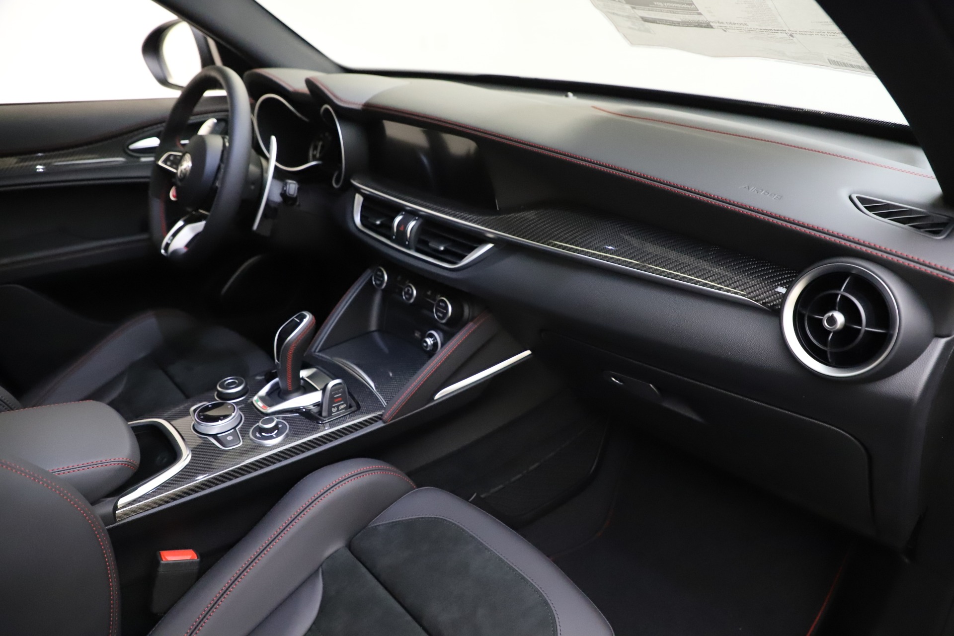 48+ Stelvio Quadrifoglio Interior Pics