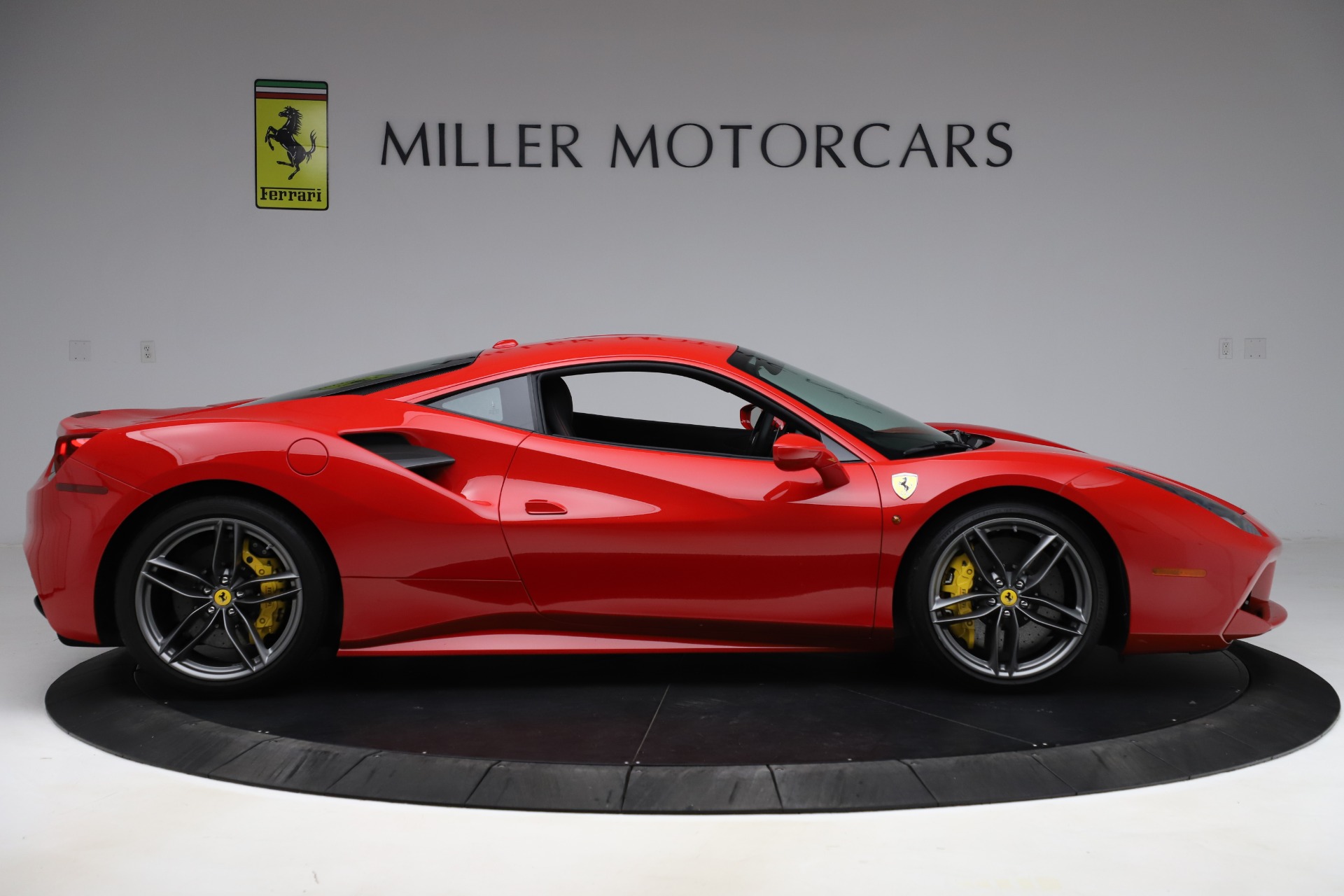 Pre-Owned 2018 Ferrari 488 GTB For Sale (Special Pricing) | Aston ...