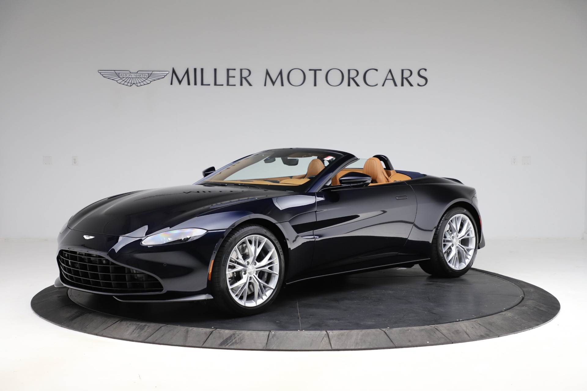 New 2021 Aston Martin Vantage Roadster Convertible For Sale ($205,686