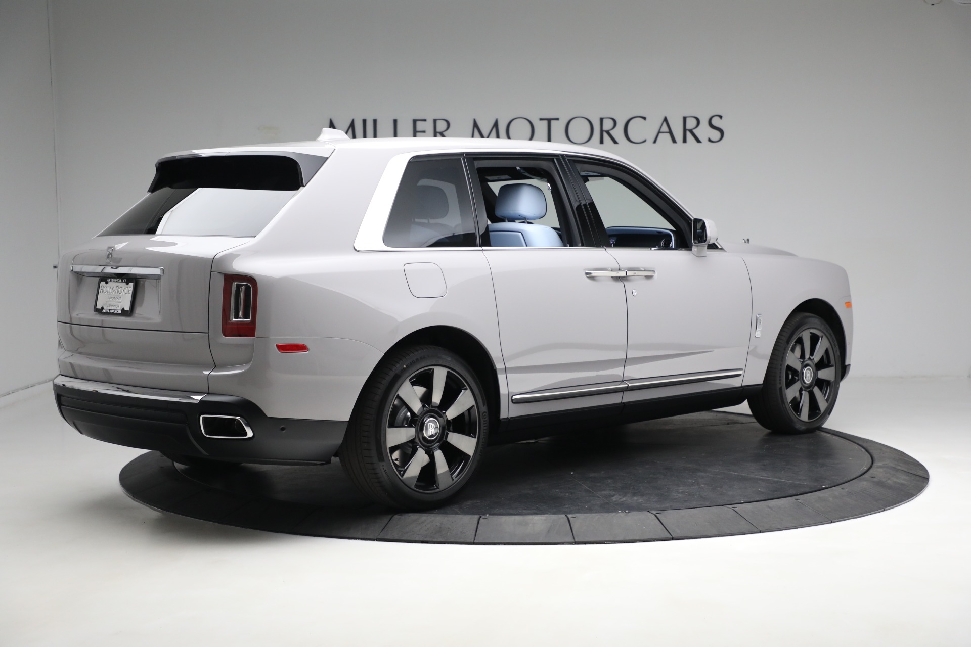 New Rolls-Royce Cullinan for Sale