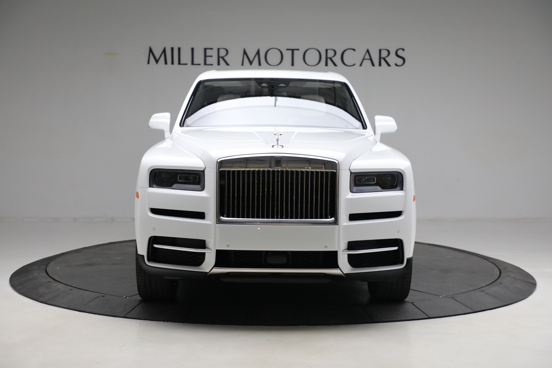 Black Badge Rolls Cullinan on Matching Forgiatos Denotes White Is the New  Orange  autoevolution