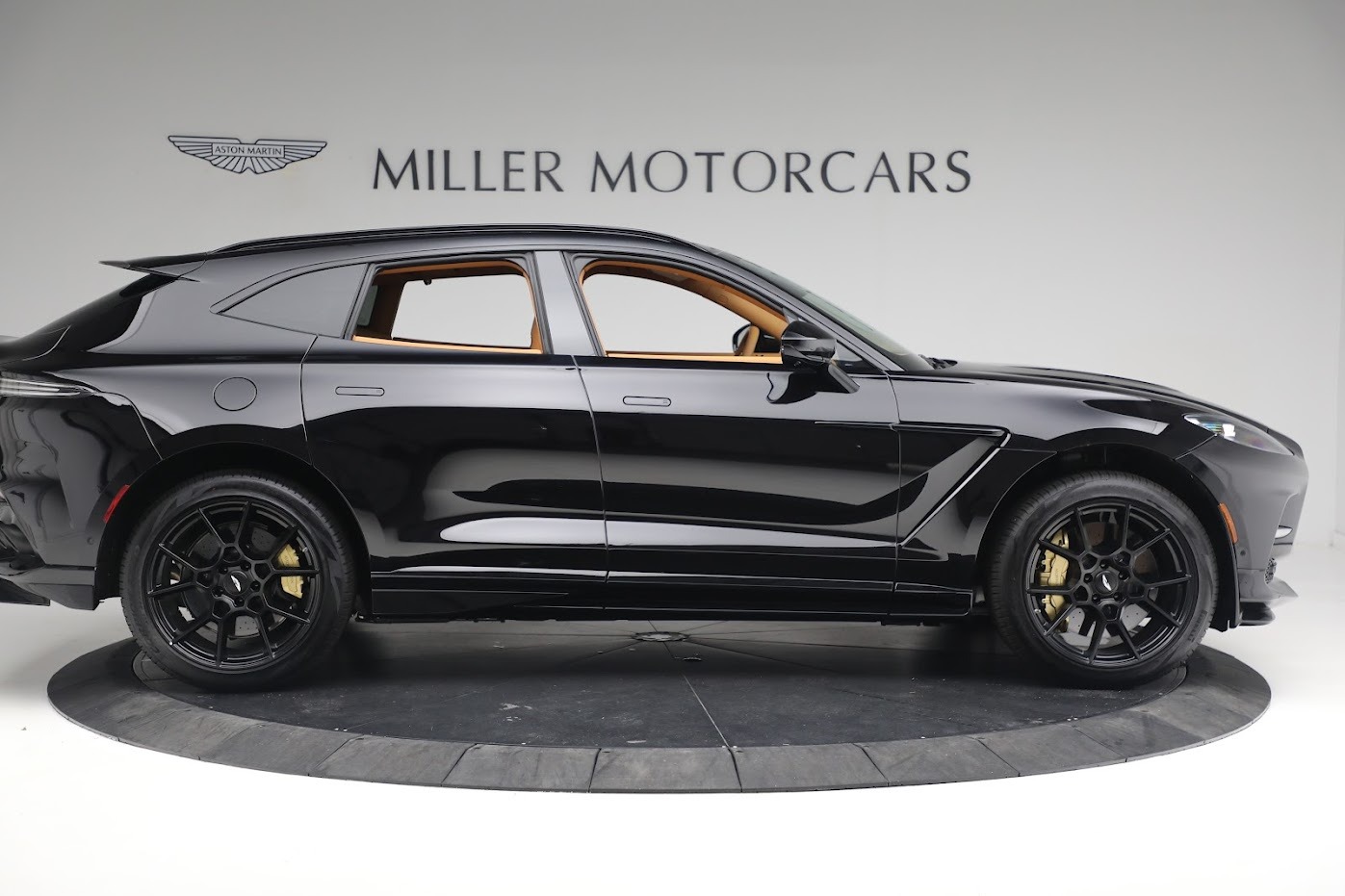 New 2024 Aston Martin DBX 707 For Sale (268,786) Aston Martin of