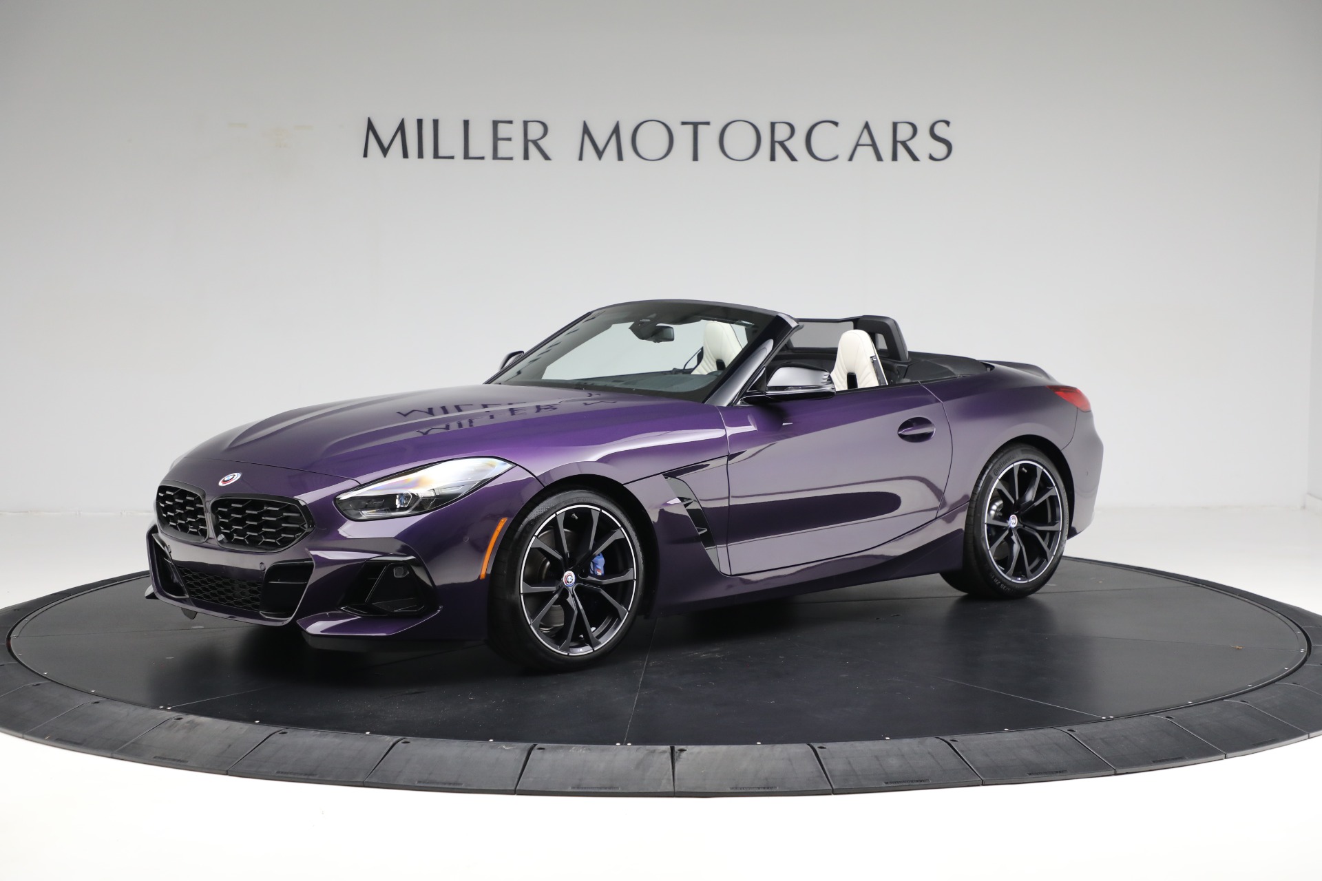 Used 2023 BMW Z4 M40i for sale Sold at Aston Martin of Greenwich in Greenwich CT 06830 1