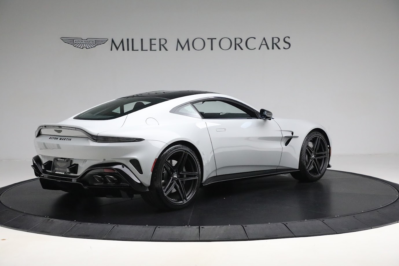 New 2025 Aston Martin Vantage For Sale (242,100) Aston Martin of