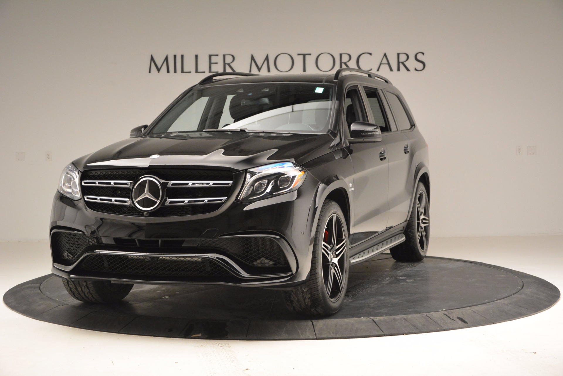 Pre Owned 2017 Mercedes Benz Gls 63 Amg For Sale Special Pricing Aston Martin Of Greenwich Stock 7151